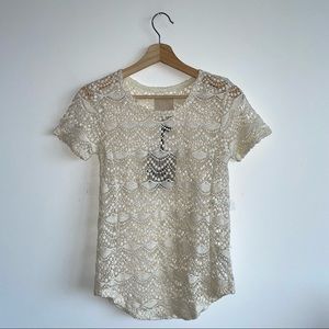 Cream Spanish Laced Short Sleeves Women XS Blouse with Round Hem